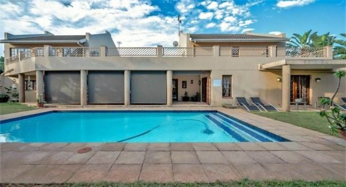 10 Bed House in Durban North photo number 1