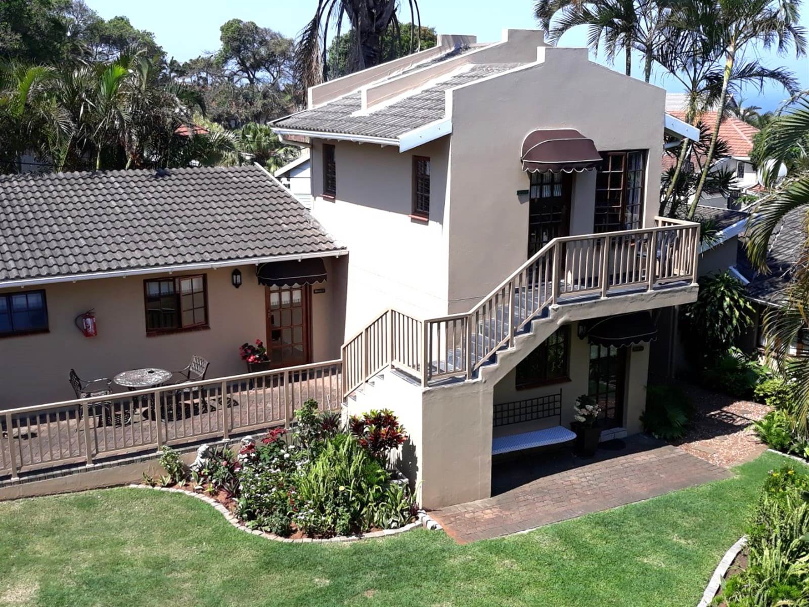 10 Bed House in Durban North photo number 14