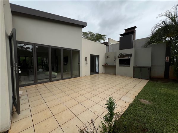 3 Bedroom Townhouse 3 Bedroom Townhouse