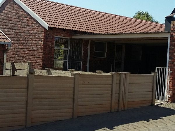2 Bedroom Townhouse