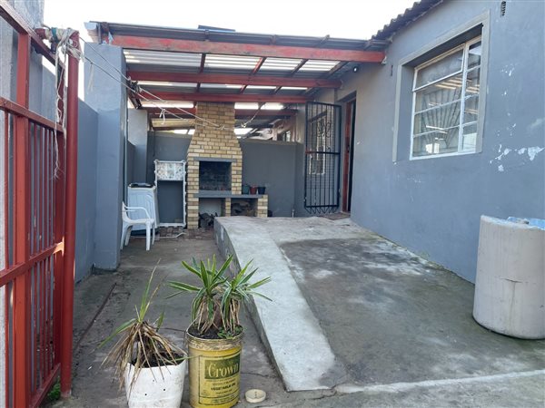 3 Bedroom House 3 Bedroom House