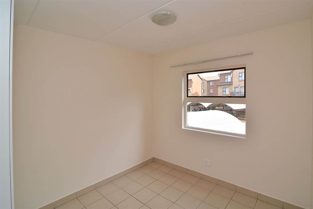 2 Bed Apartment in Terenure photo number 10
