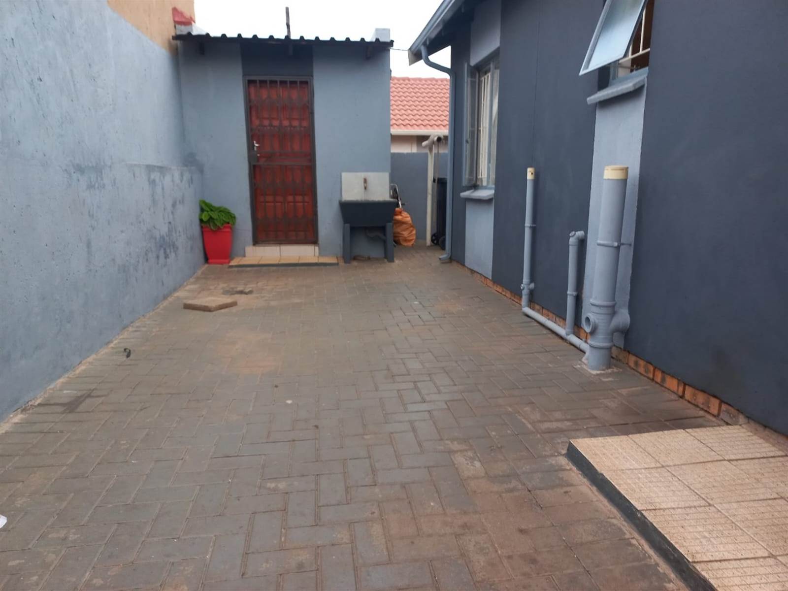 3 Bed House in Mamelodi photo number 17