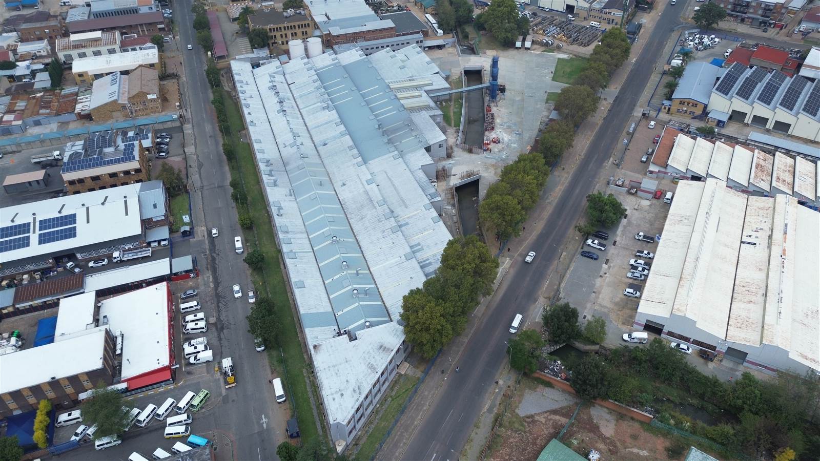 10800  m² Industrial space in Eastleigh photo number 2