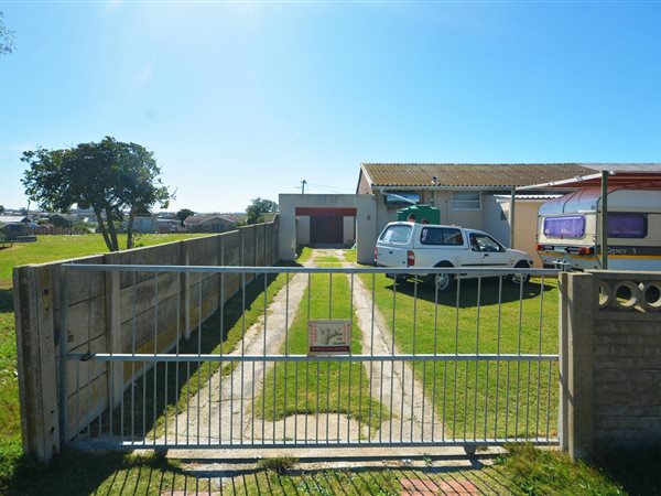 2 Bedroom House 2 Bedroom House