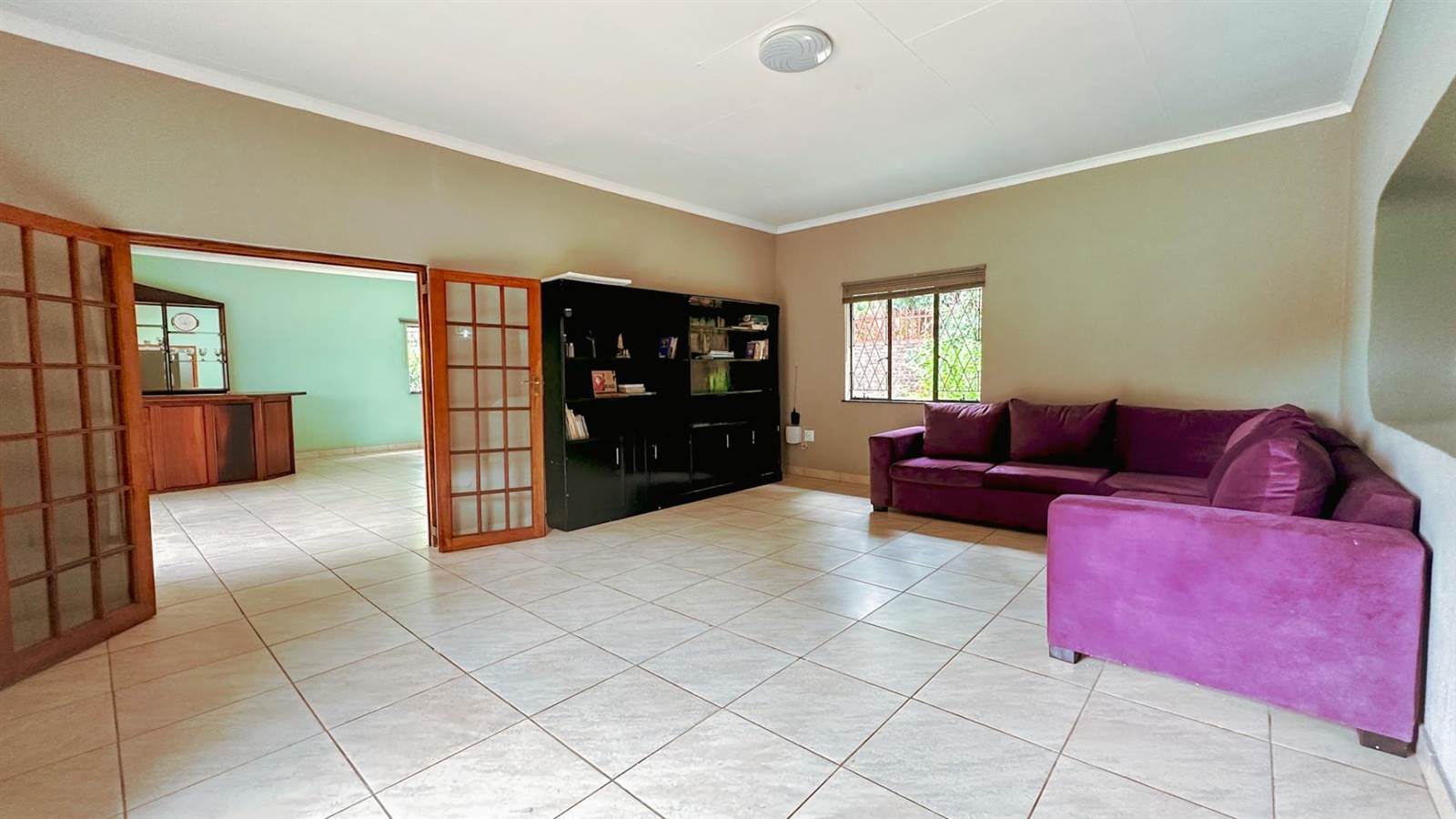 4 Bed House in Cresta photo number 9