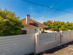 House in Plumstead