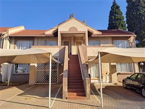 2 Bed Townhouse in Rewlatch