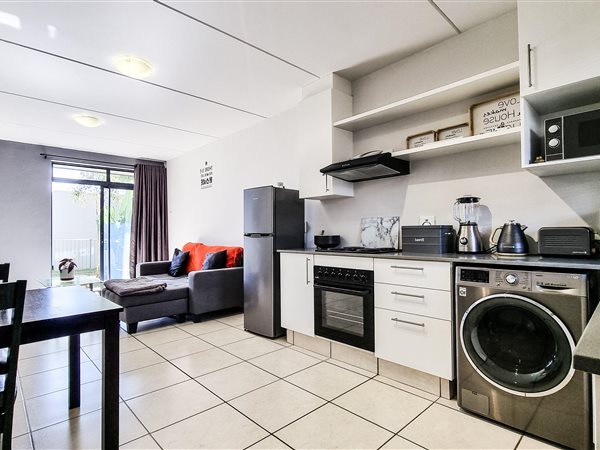 2 Bed Apartment