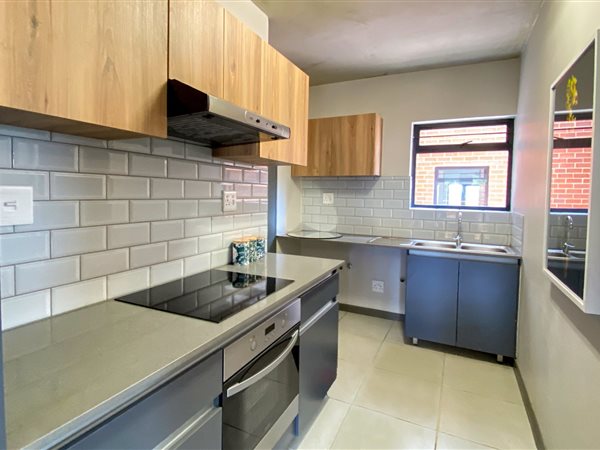 3 Bedroom Apartment 3 Bedroom Apartment