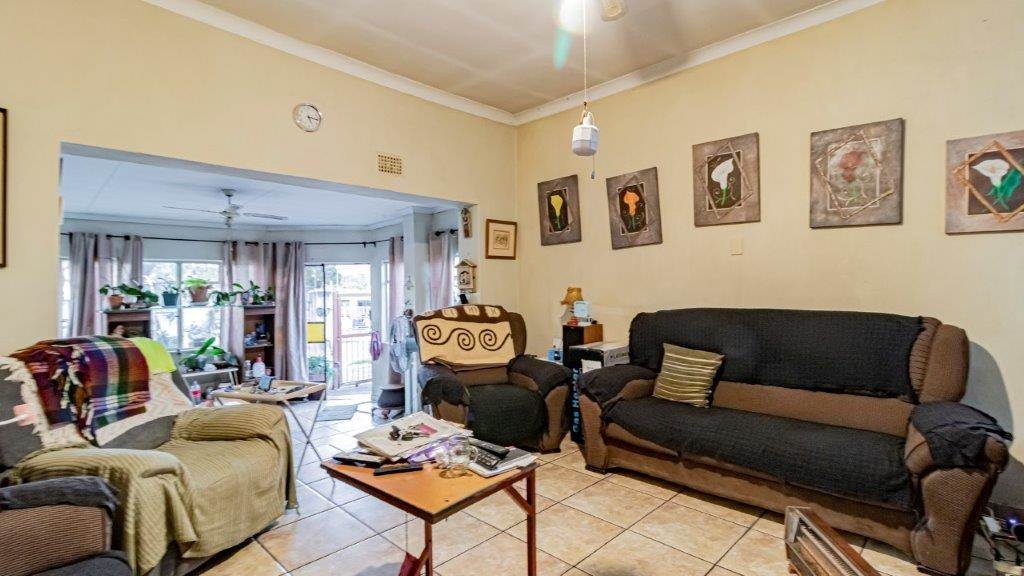 3 Bed House in Florentia photo number 4