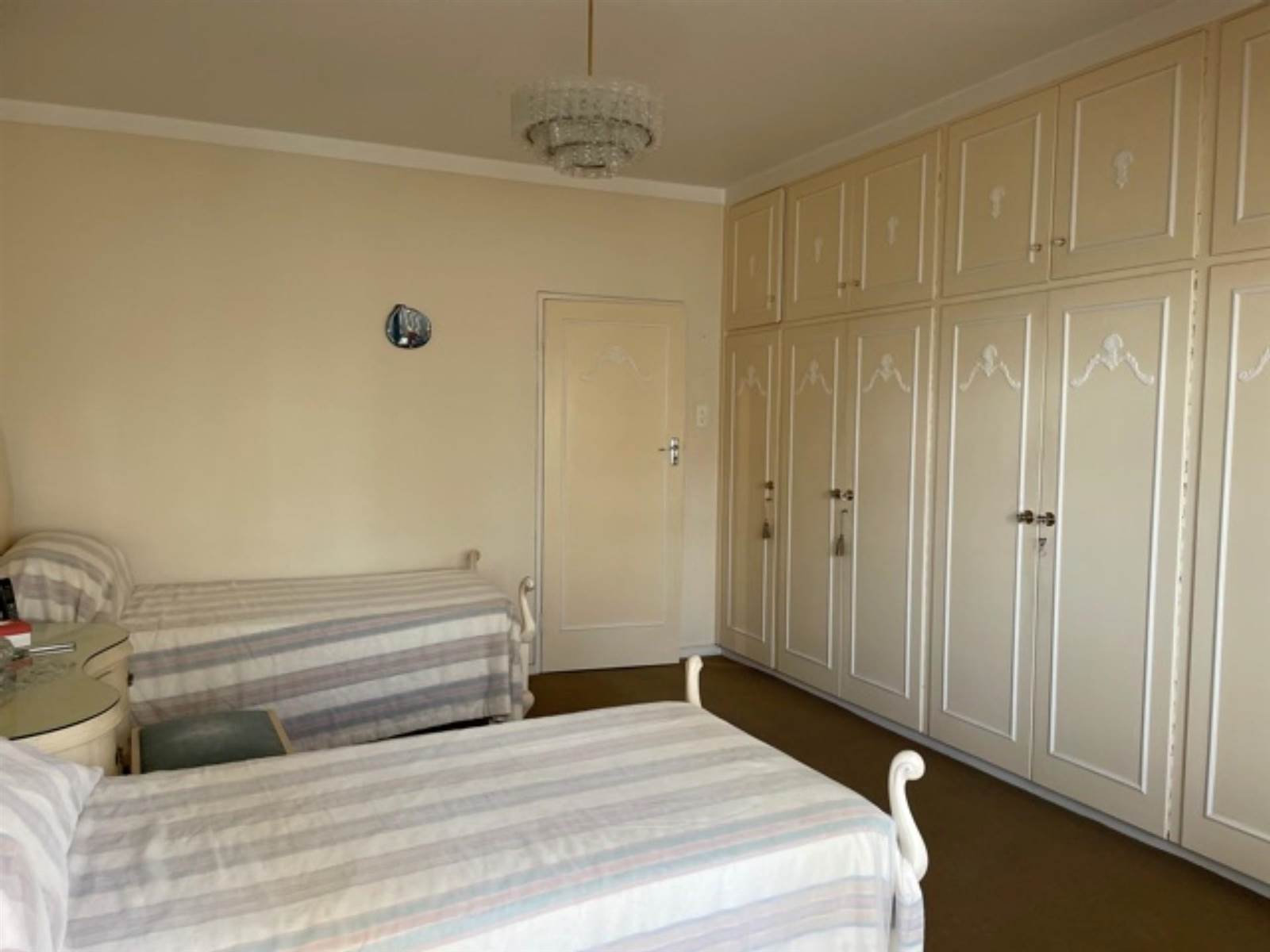2 Bed Apartment in Kenilworth Upper photo number 11