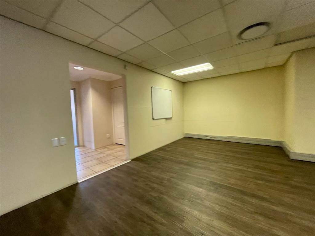 267  m² Commercial space in Milnerton Central photo number 17