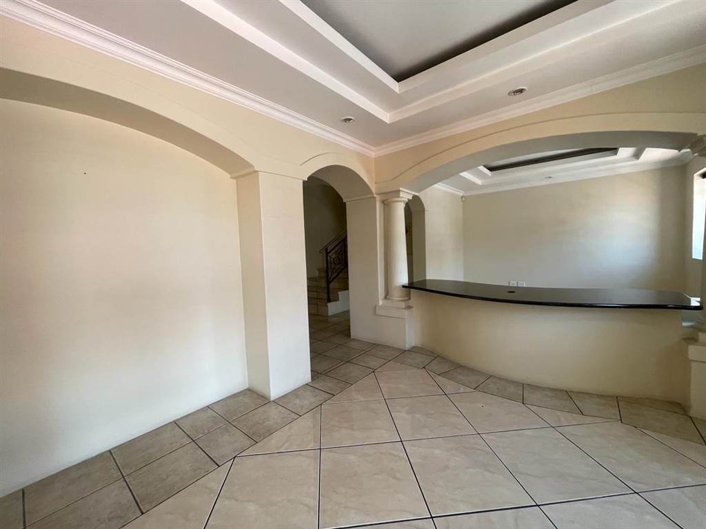267  m² Commercial space in Milnerton Central photo number 18