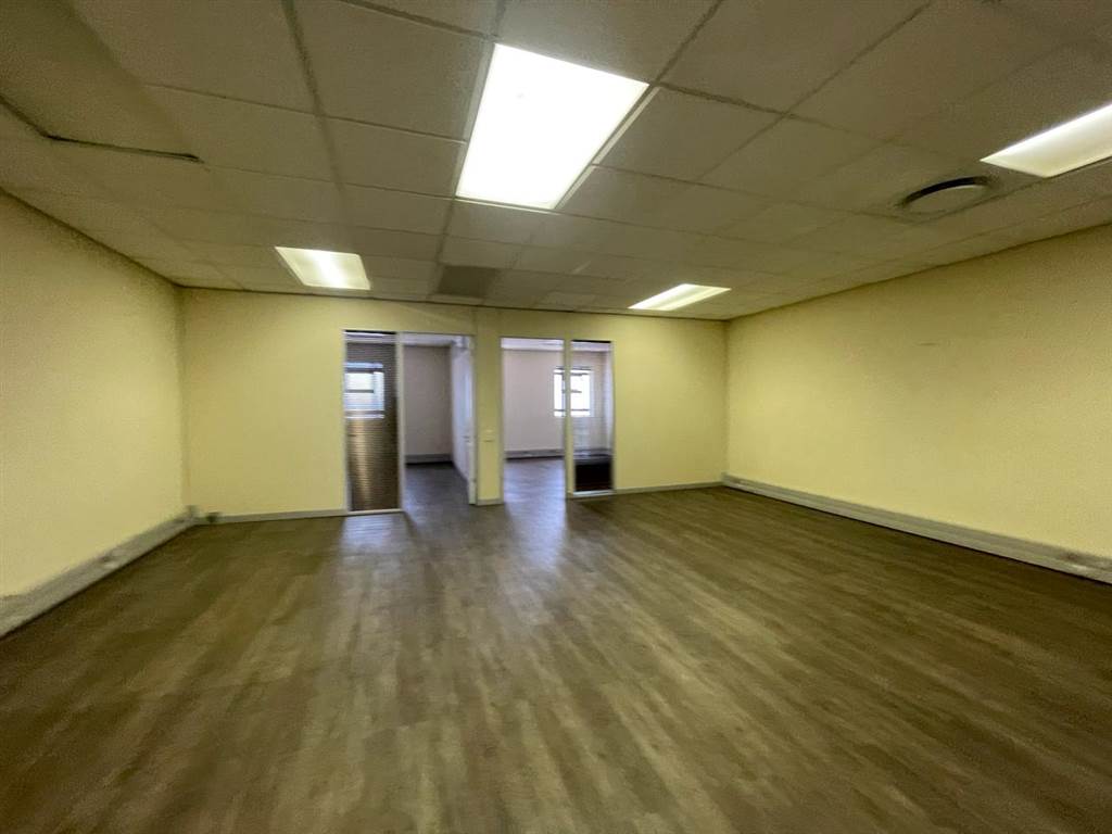 267  m² Commercial space in Milnerton Central photo number 6