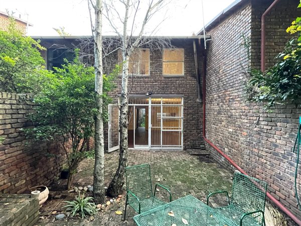 2 Bedroom Townhouse 2 Bedroom Townhouse