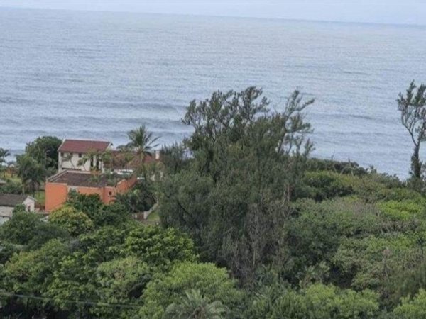 1552 m² Land available in Bluff