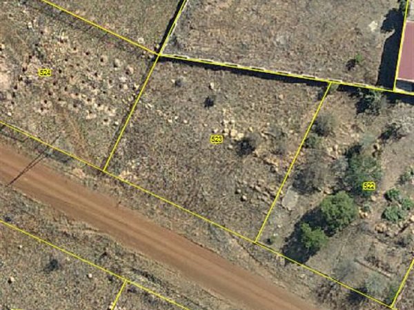 820 m² Land available in Vaaloewer