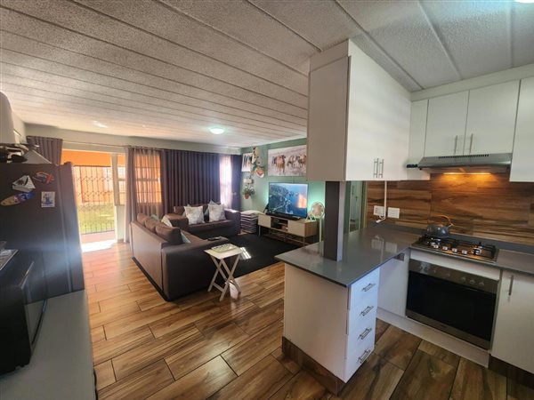 2 Bed Apartment