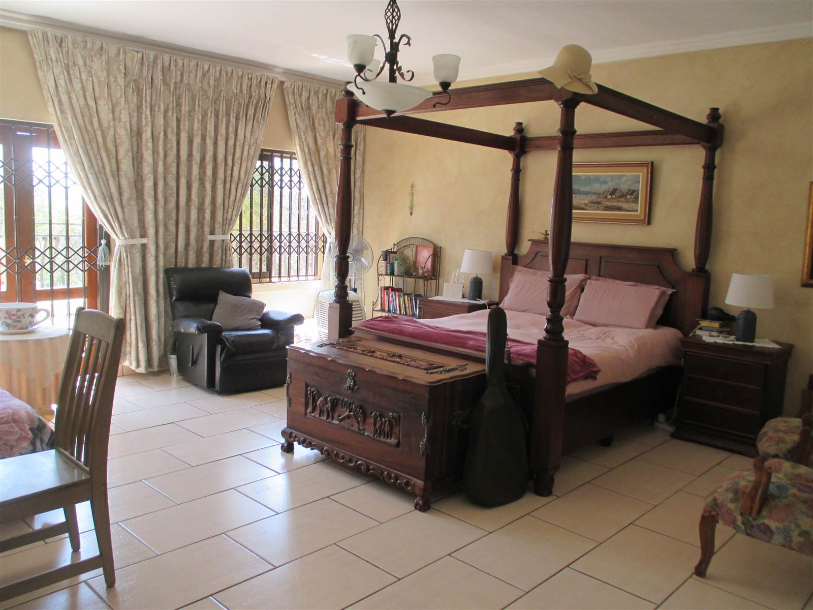 4 Bed House in Leeuwfontein Estate photo number 18