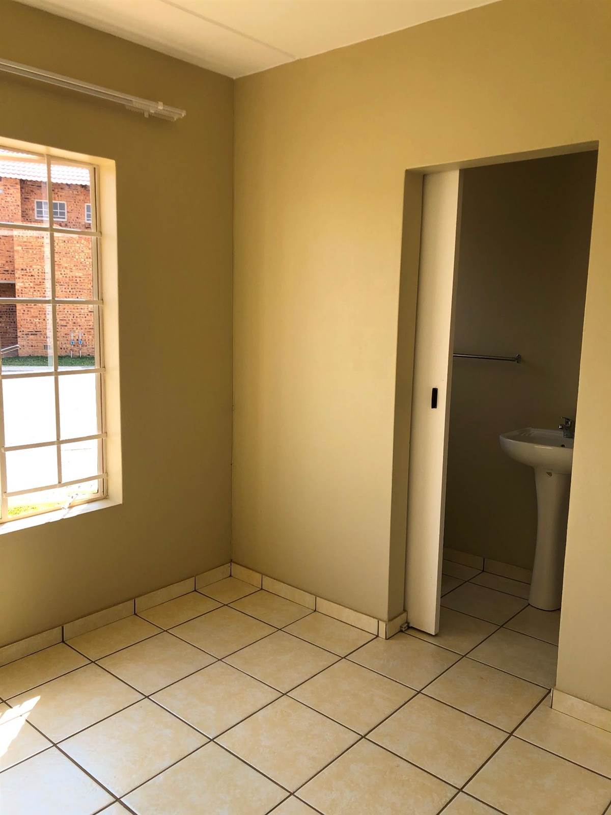 2 Bed Flat in Randfontein South photo number 15