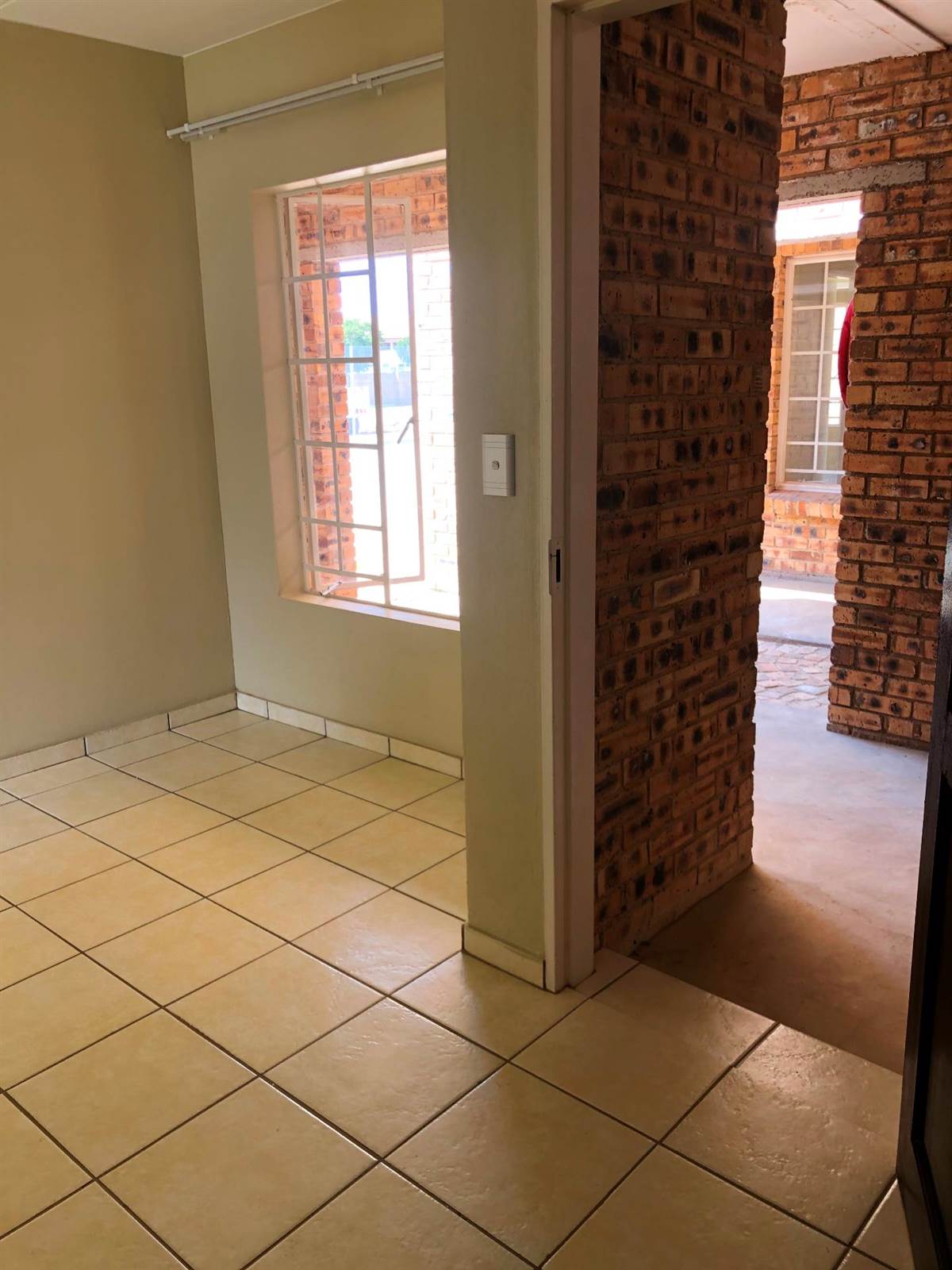 2 Bed Flat in Randfontein South photo number 14