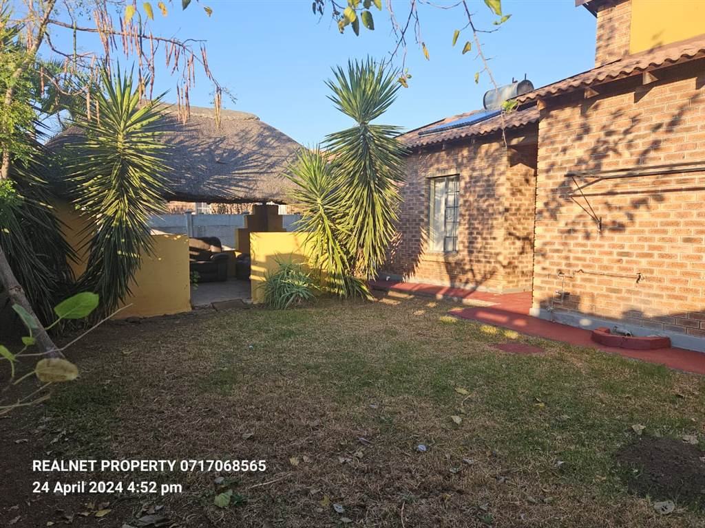 3 Bed House in Waterval East photo number 28