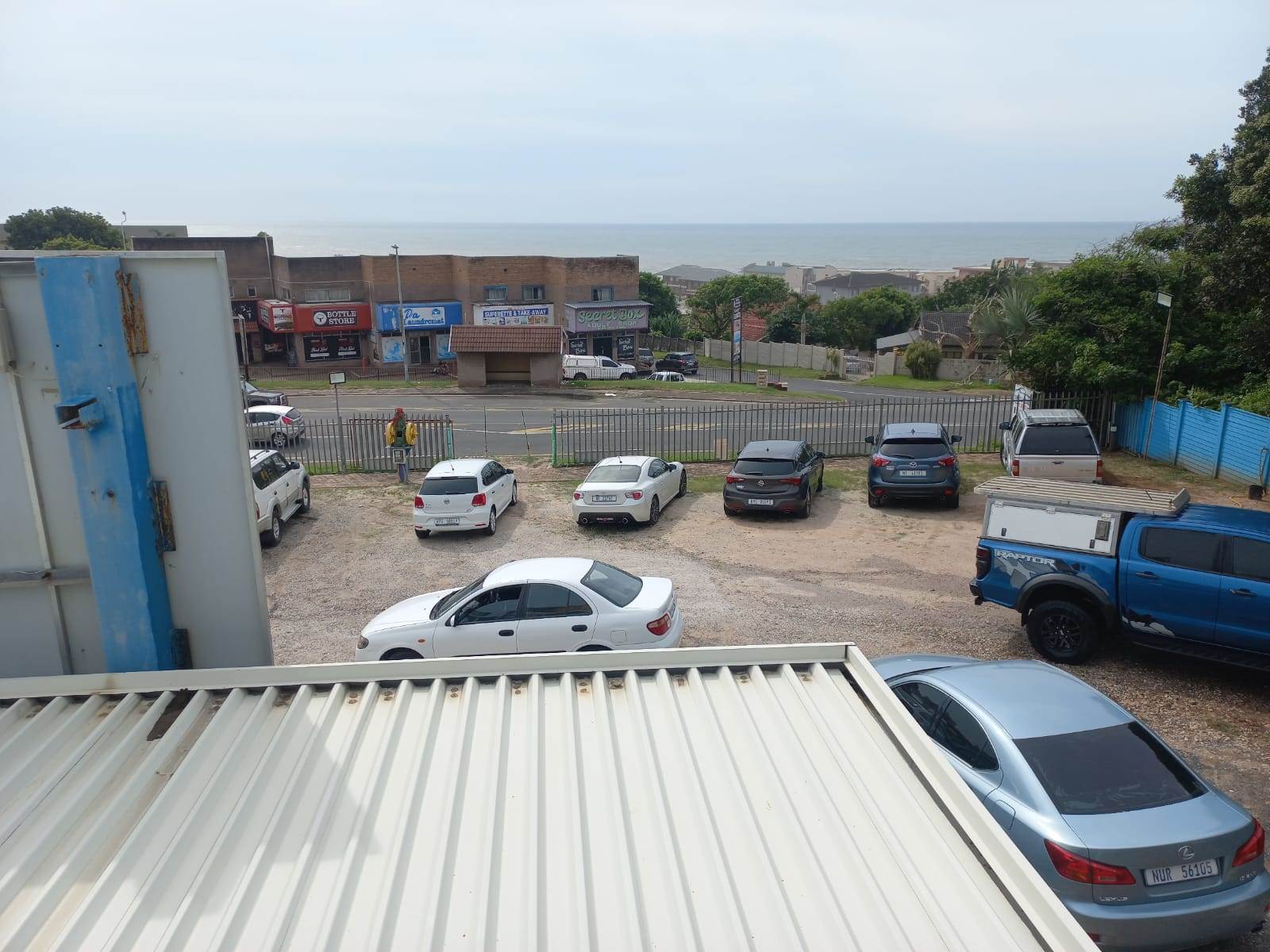 450  m² Commercial space in Uvongo photo number 13