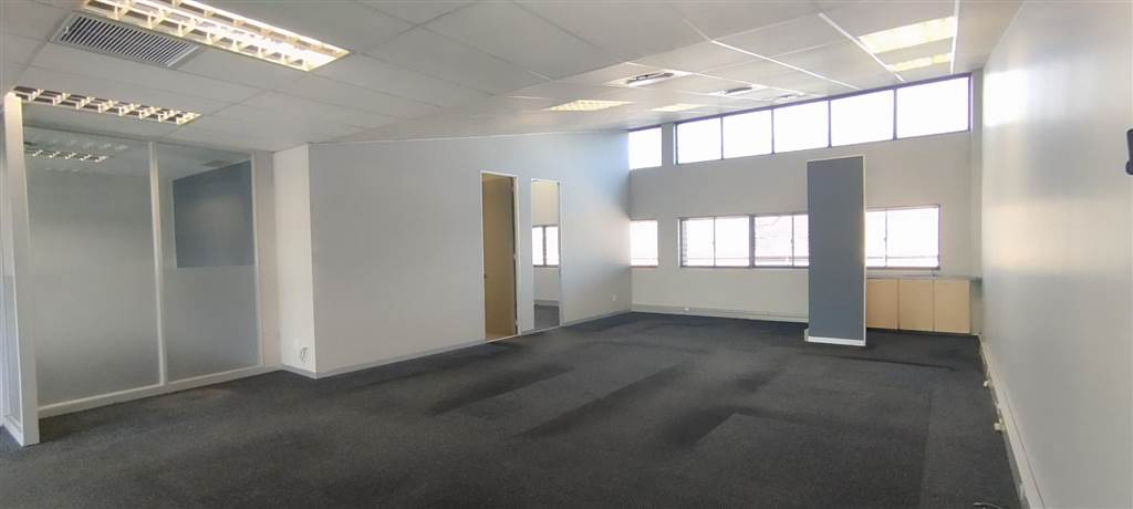 191  m² Office Space in Stamford Hill photo number 5