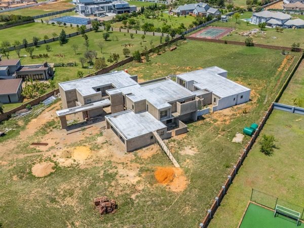 8 Bedroom House 8 Bedroom House