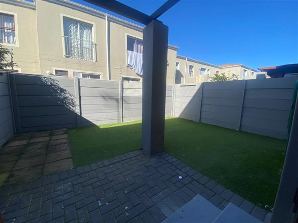 2 Bedroom Townhouse