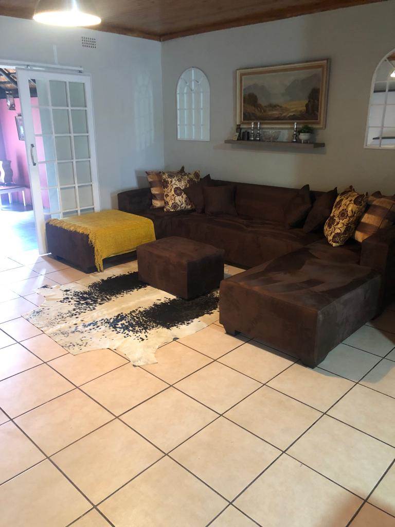 4 Bed House in Boksburg South photo number 20