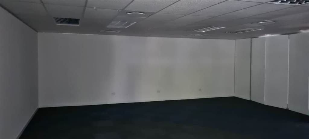 78  m² Office Space in Rosebank photo number 13