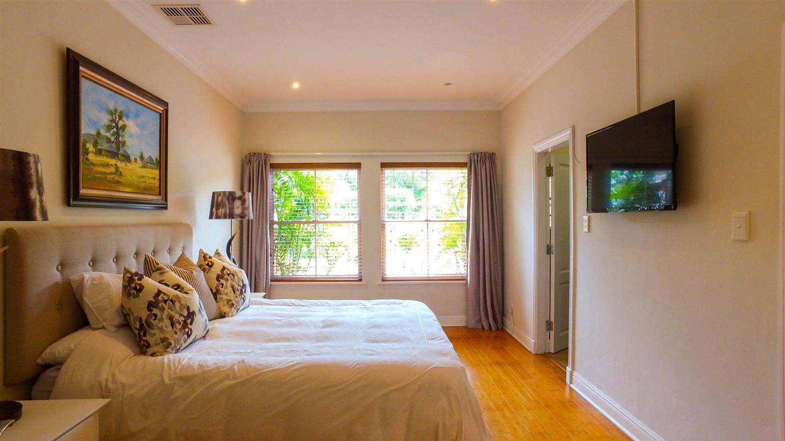 6 Bed House in Mt Edgecombe Estate 1 & 2 photo number 20