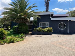 3 Bed House in Golf Park
