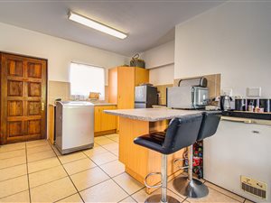 2 Bed Apartment in Pomona