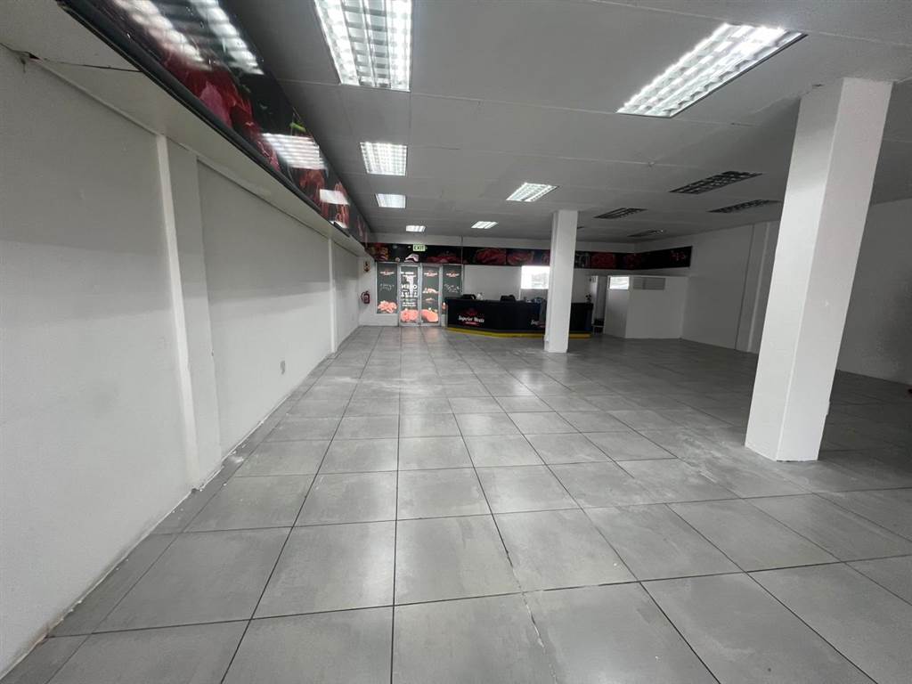 196  m² Retail Space in Parklands photo number 3