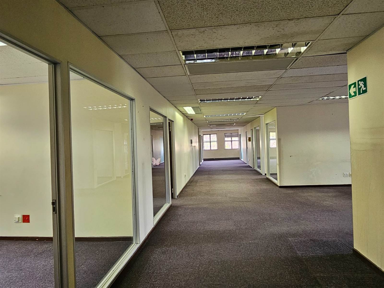 587  m² Commercial space in Bryanston photo number 11
