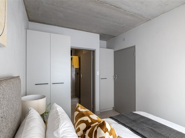 1 Bed Apartment