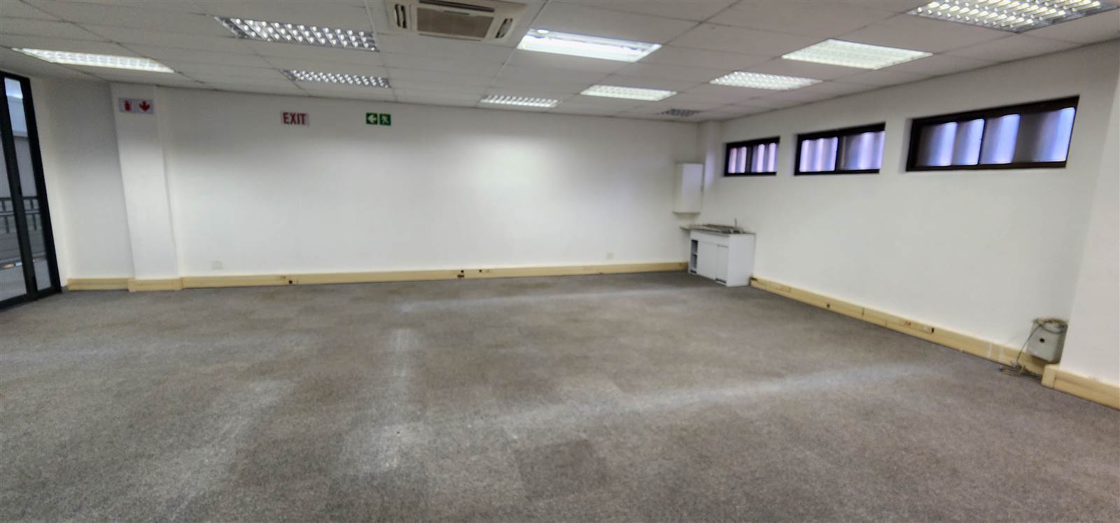 94  m² Commercial space in Horizon View photo number 5