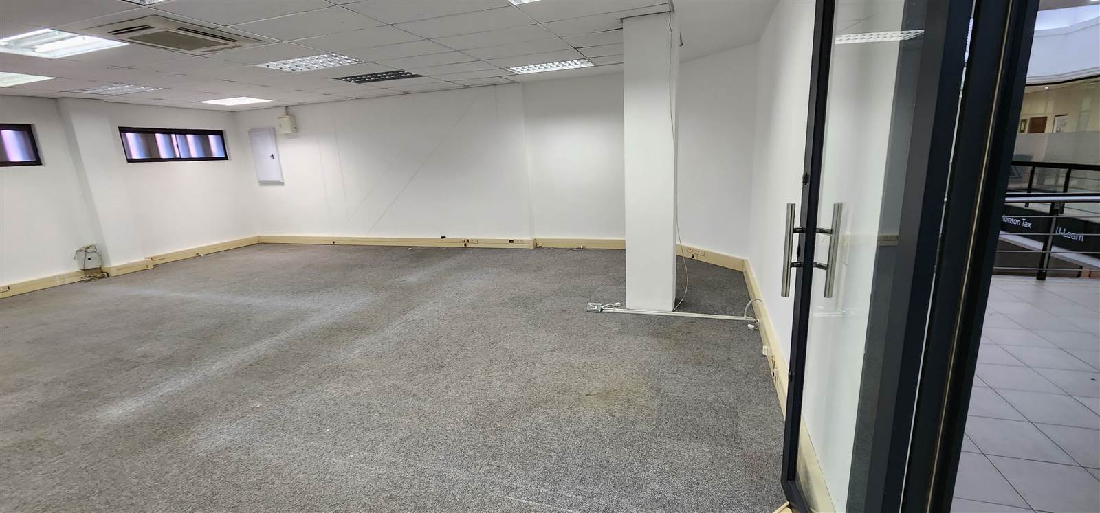 94  m² Commercial space in Horizon View photo number 3