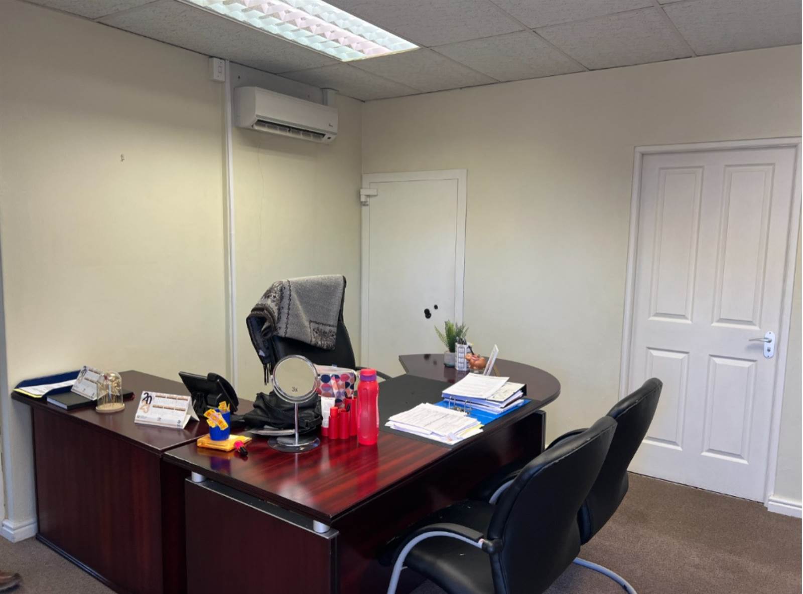 670  m² Office Space in King Williams Town photo number 11