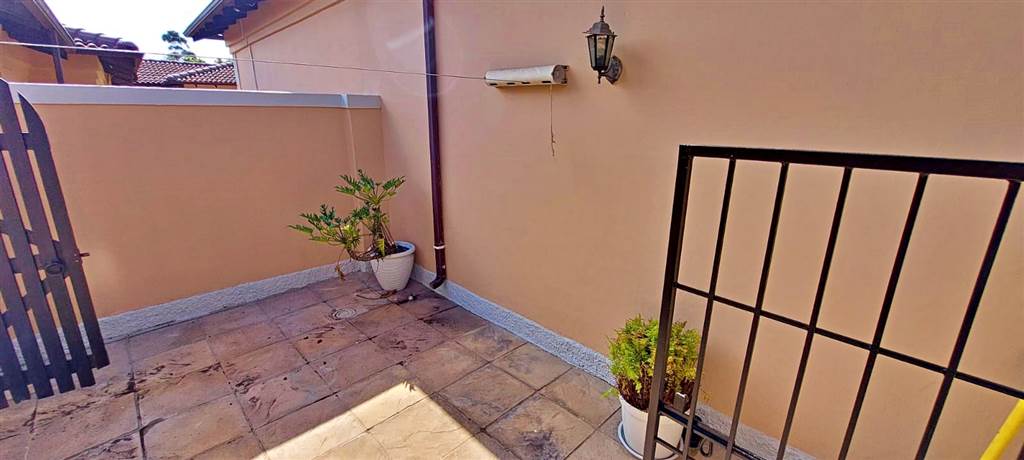 3 Bed Townhouse in Ballito photo number 27