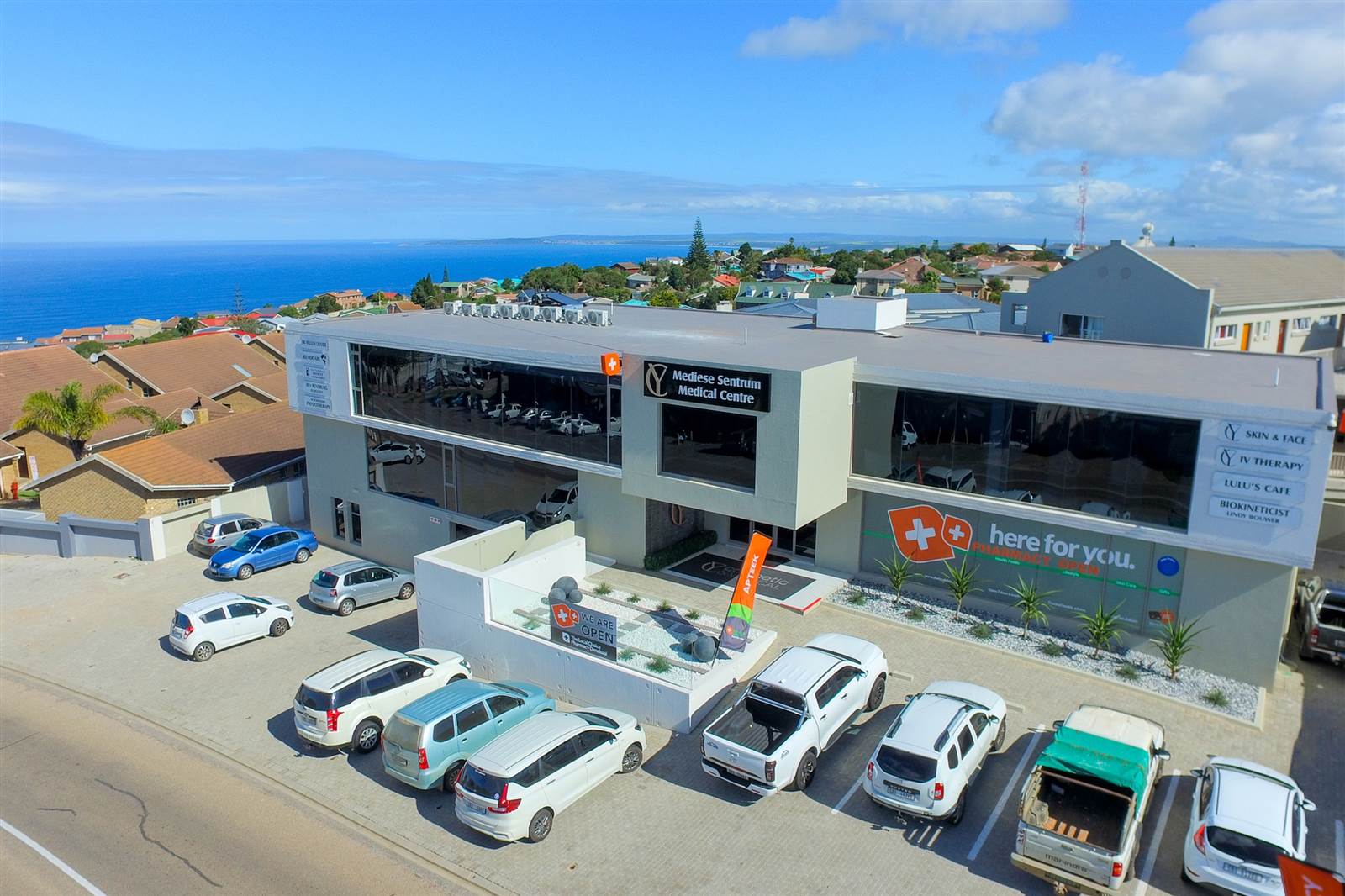 1250  m² Commercial space in Dana Bay photo number 1