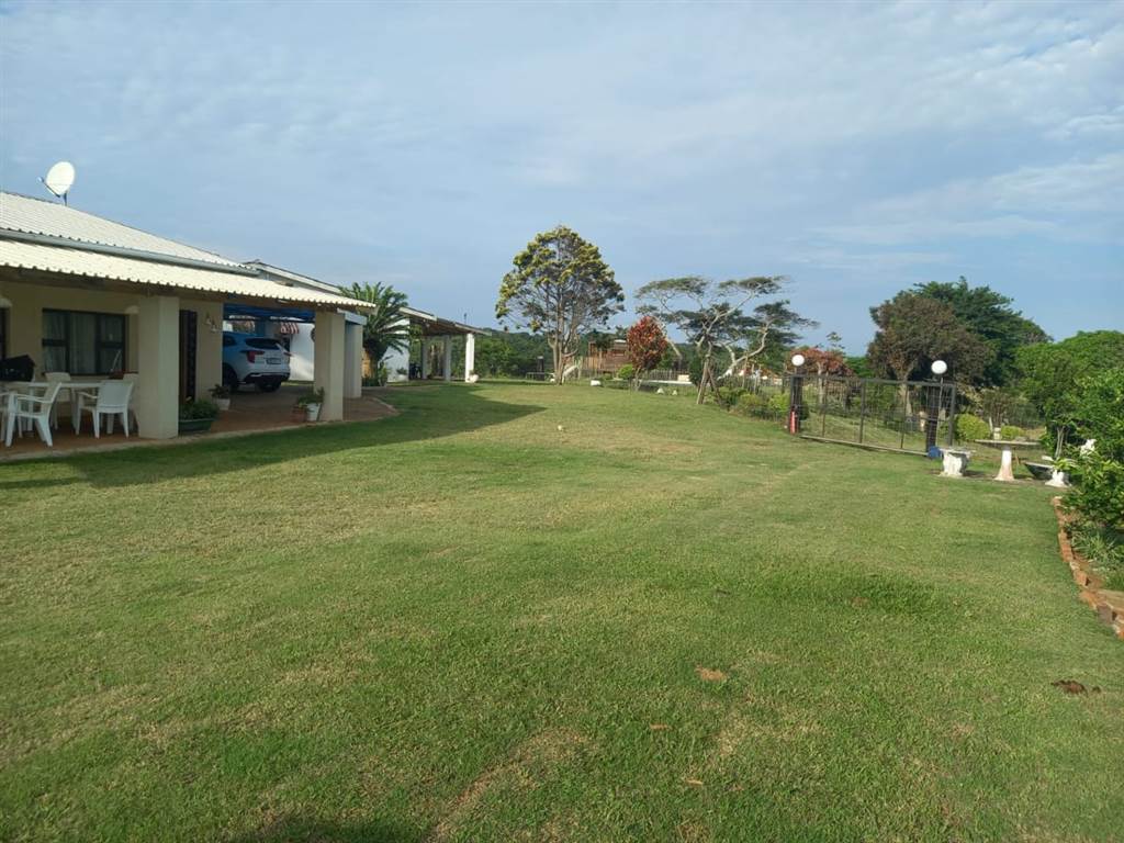 8.1 ha Farm in Umzumbe photo number 14