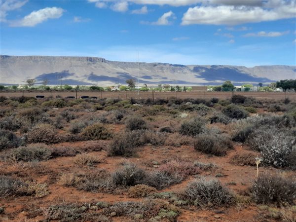 821 m² Land available in Calvinia