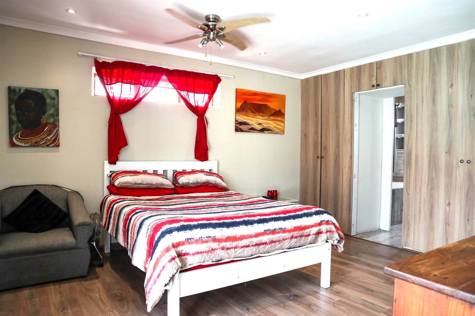 5 Bed House in Marina Da Gama photo number 16