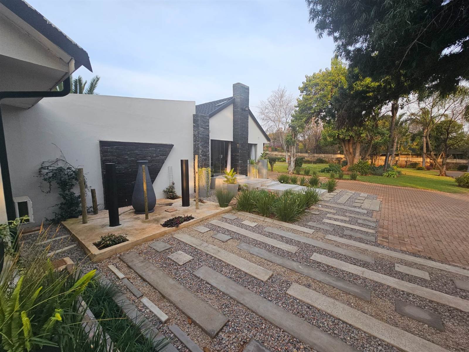 7 Bed House in Raslouw photo number 3