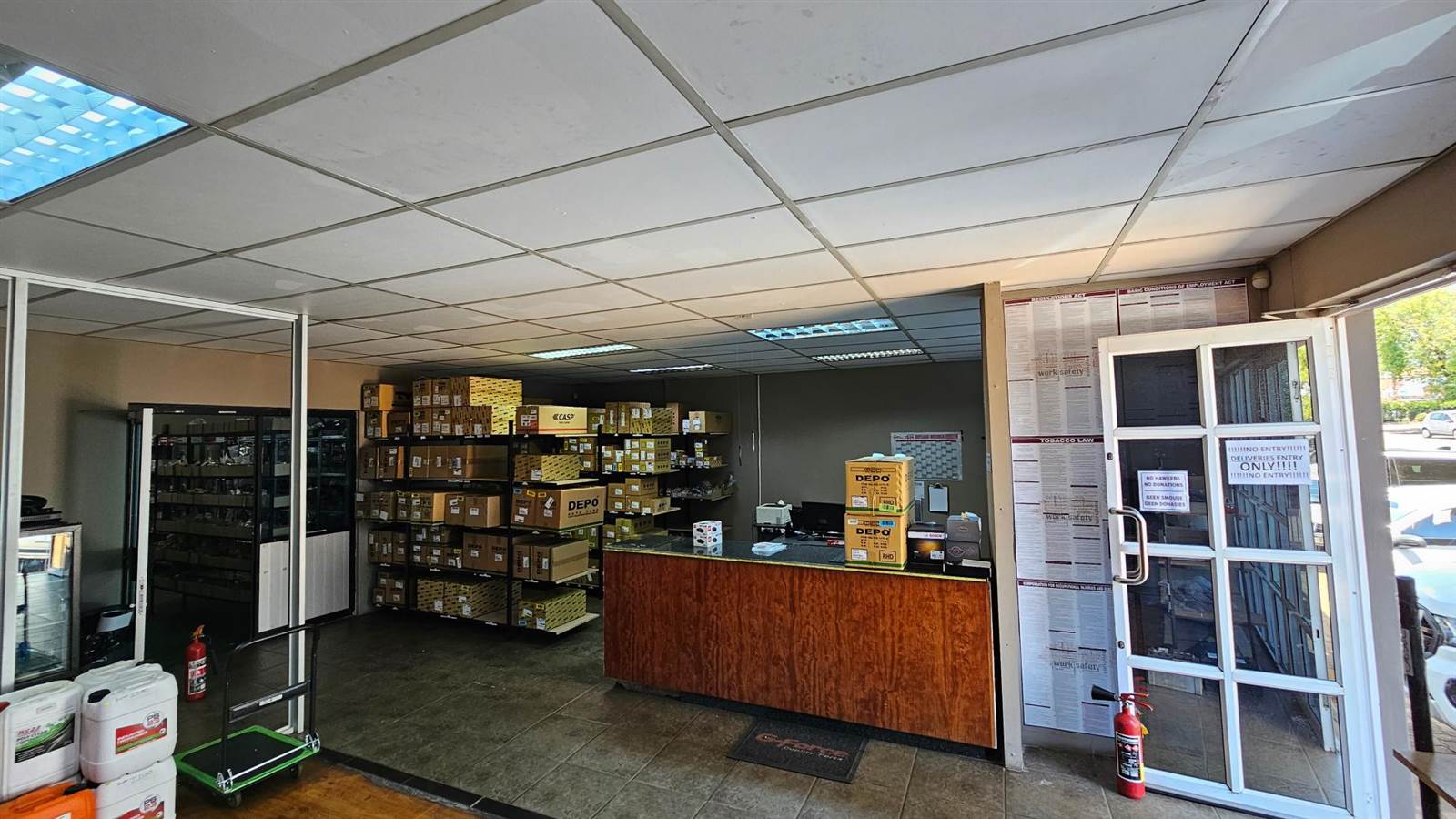 1500  m² Commercial space in Middelburg Central photo number 3