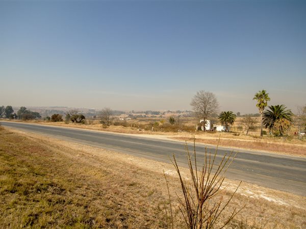 590 m² Land